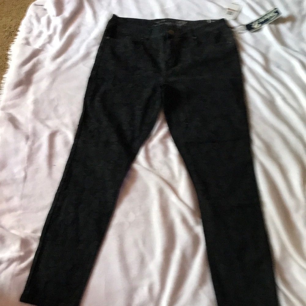 Seven7 jeans